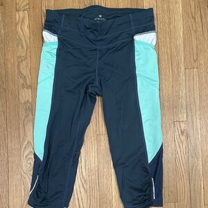 Athleta Women's Capri leggings